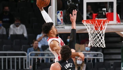  博洛尼亚新援首秀破门惊艳全场观众