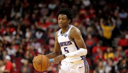  福克斯三双国王轻取雷霆  