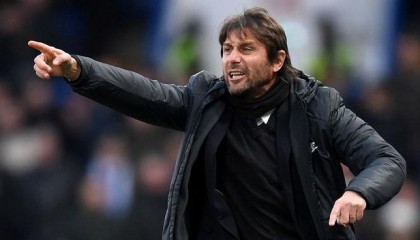  杜塞尔多夫定位球显神通，高空轰炸敲定胜局