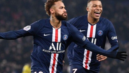  巴黎圣日耳曼报价意甲球星，夏窗引援目标锁定中场  