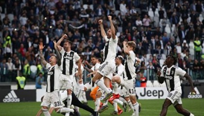  尤文图斯新援首秀破门助球队登顶积分榜  