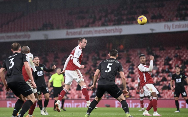  博洛尼亚换帅立竿见影，米哈伊洛维奇重振士气  